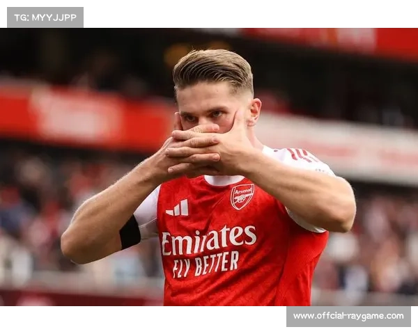 阿森纳3-0利兹联，萨卡边路突破造两球